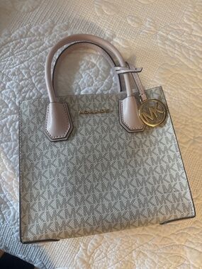 Michele Kors new with tags